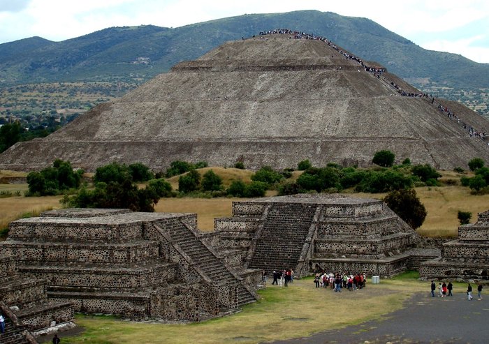пирамида Солнца Теотиуакан пре-испанский город тольтеков, Мексика