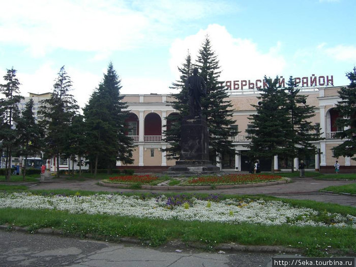 Площадь Октября Барнаул, Россия