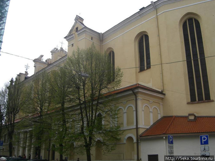 Костёл Святых Иоаннов Вильнюс, Литва