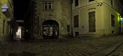 Оказываюсь ночью в Братиславе. Иду в старый город, дабы сделать пару кадров и снова в путь.