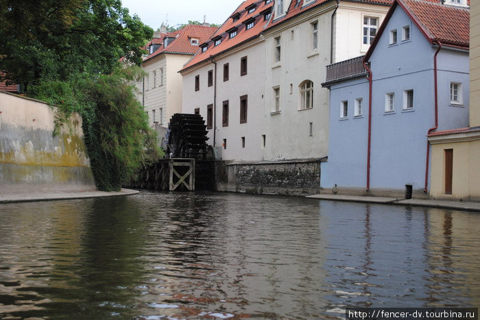 А вот и старая мельница Прага, Чехия