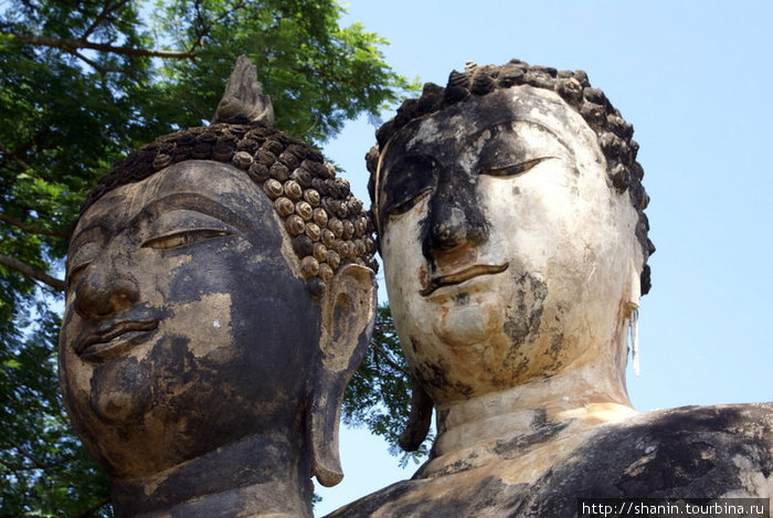 Две головы Си-Сатчаналай Исторический Парк, Таиланд