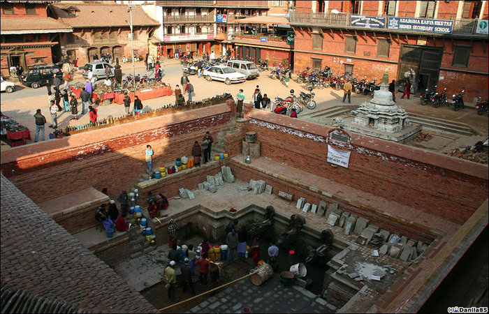 Заглублённый фонтан. Патан (Лалитпур), Непал