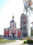 Собор Троицы Живоначальной (Троицкий собор; Святотроицкий собор; Свято-Троицкий собор) заново построен в 2005 году