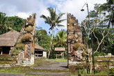 Типино балийские ворота