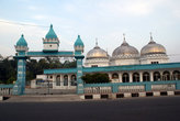 Мечеть в Букиттинги