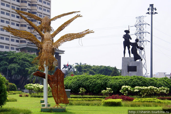 Памятники Джакарта, Индонезия