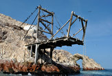 висячий мост на Балестас, построенный сборщиками гуано