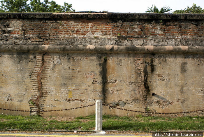 Стена форта Корнвалис Джорджтаун, Малайзия