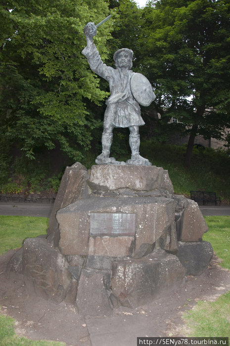 Stirling
Памятник Роб Рою Шотландия, Великобритания