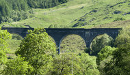 Мост в Гленфиннане (это по нему ездит поезд в фильмах про Гарри Потера) )