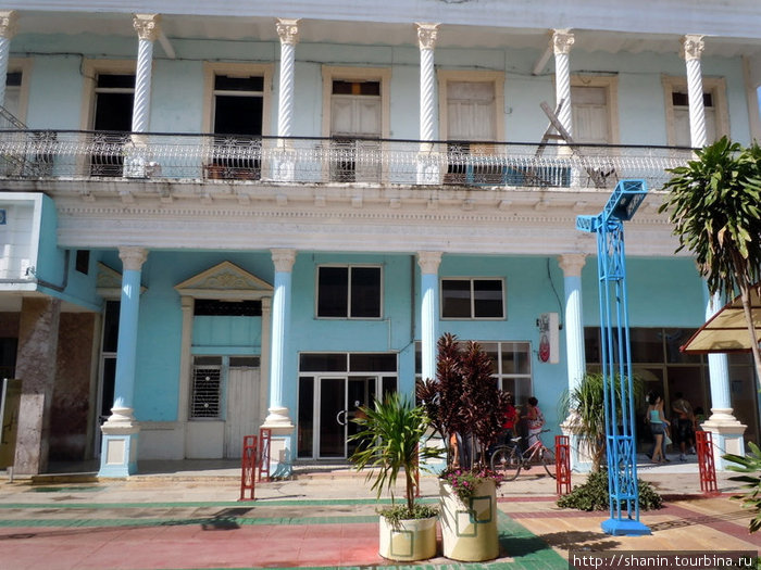 Двухэтажный дом Сьего-де-Авила, Куба