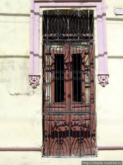 Окно Камагуэй, Куба