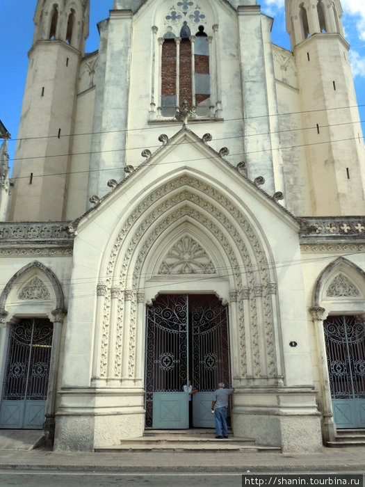 Фасад собора Камагуэй, Куба