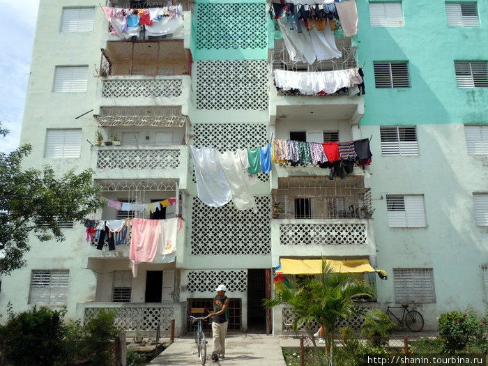 Дом с балконами Лас-Тунас, Куба