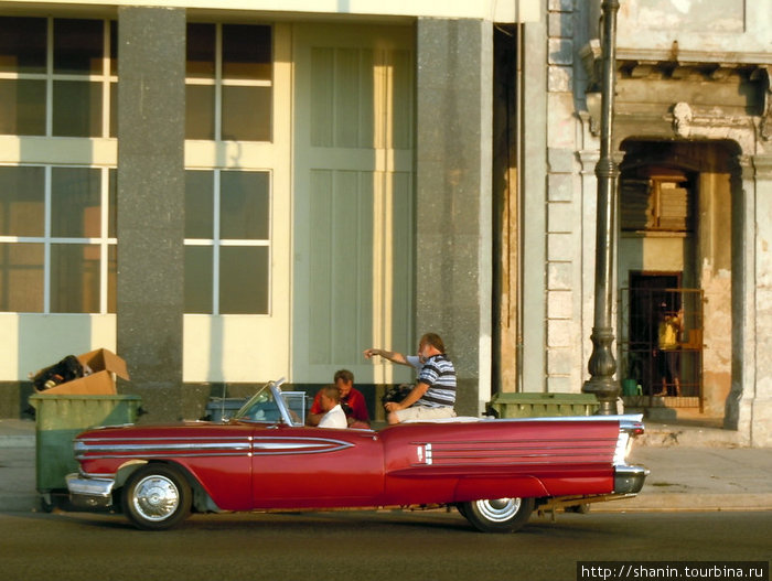 Автомобильный музей Куба
