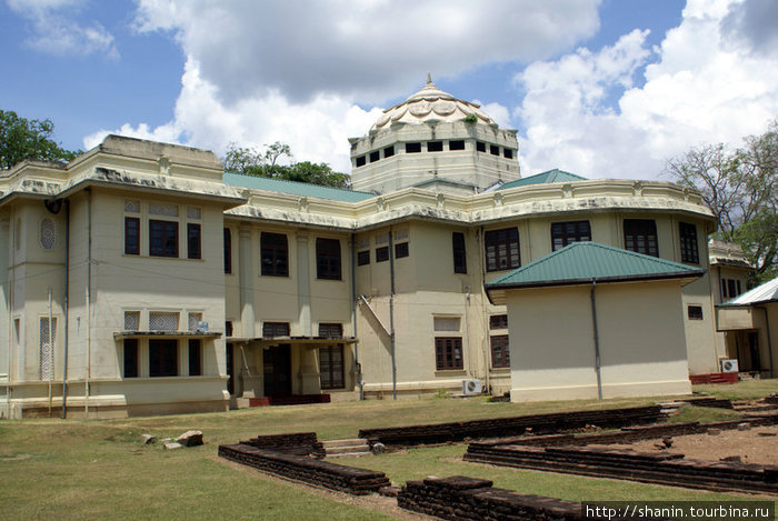 Археологический музей Анурадхапура, Шри-Ланка