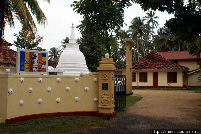 Храм Матара, Шри-Ланка