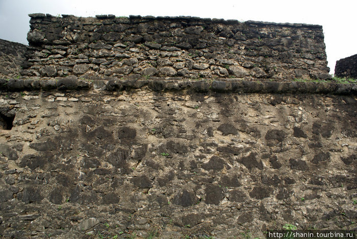 Стена форта Матара, Шри-Ланка