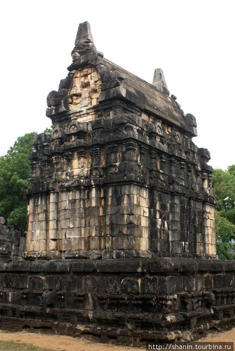 Храм Наланда, Шри-Ланка