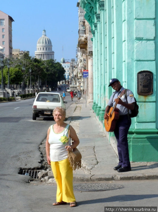 На улице Прадо в Гаване Куба
