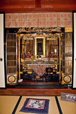 Буддистский алтарь в музейном доме