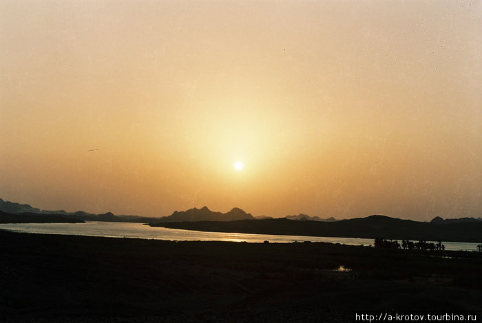 Закат на Ниле Делго, Судан