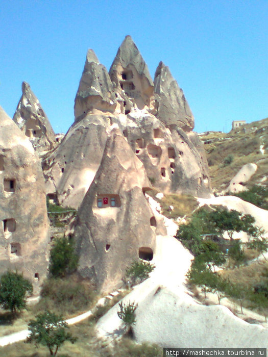 Квартирки в скалах Средиземноморский регион, Турция