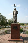 Памятник Эрьзе.