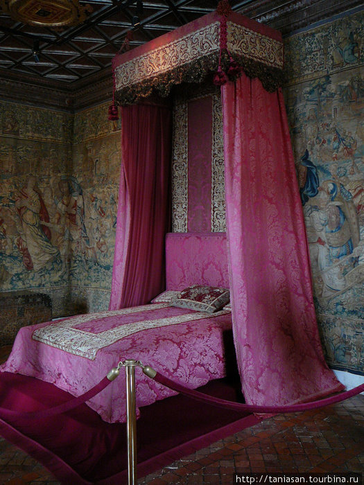 Замок Шенонсо, Спальня Пяти королев,  2 этаж
