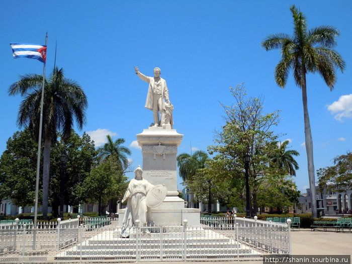 Памятник Хосе Марти Сьенфуэгос, Куба