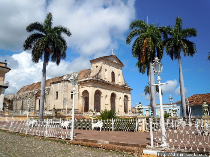 Церковь Тринидад, Куба