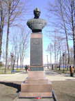 В Рыбинске на Аллее Славы установлен памятник выдающемуся полководцу — земляку рыбинцев Павлу Ивановичу Батову