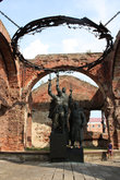 Мемориальный комплекс посвященный защитникам крепости во время Великой Отечественной войны.