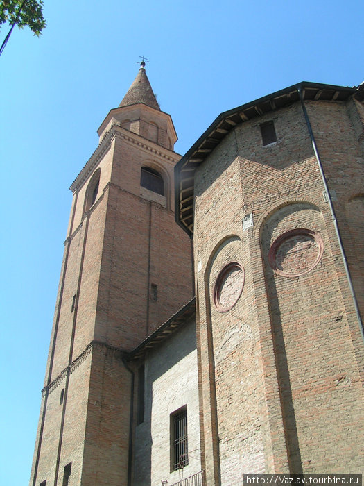 Церковь Реджо-Эмилья, Италия