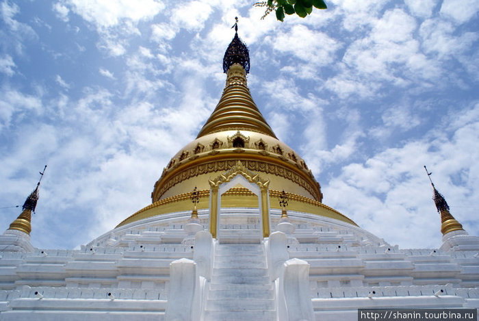Золотая ступа Сагайн, Мьянма