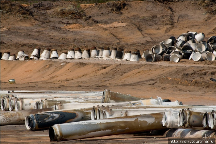 Уничтожение зенитных ракет на лужском полигоне Луга, Россия