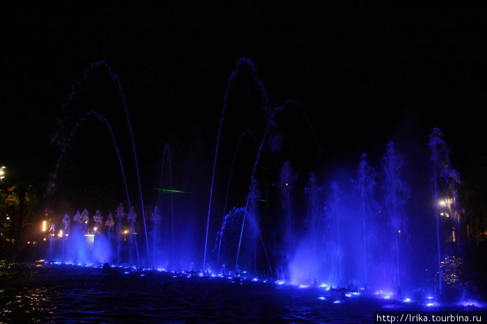 Город фонтанов Салоу, Испания
