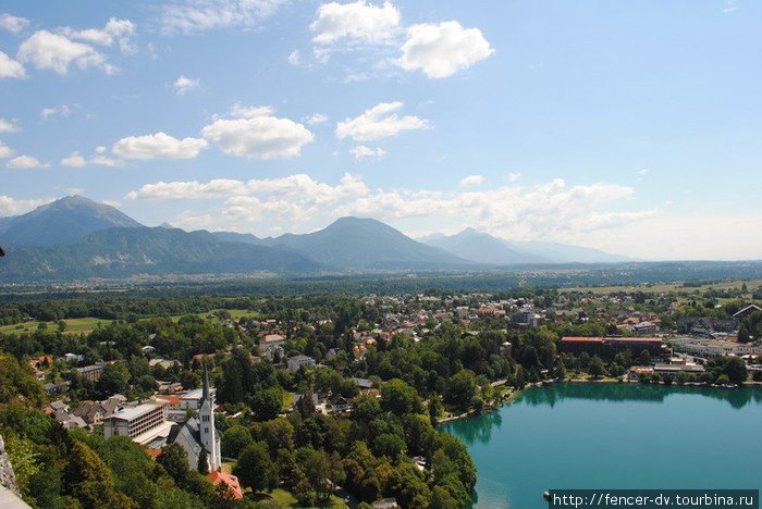 Городок Блед с высоты Блед, Словения