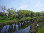 Вид с мостика на набережную речки Черемухи