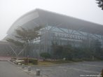 Железнодорожная станция Дорасан — последняя перед границей с Северной Кореей была похожа на выползший из тумана призрак.