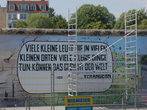 Вполне миленькая картинка, но вряд ли она уцелеет после реконструкции Берлинской стены.