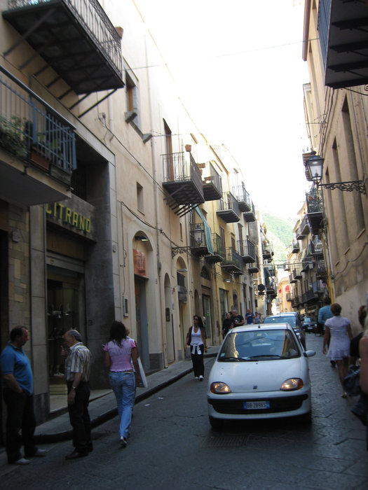 Город, который посещал Цицерон Чефалу, Италия Город, который посещал Цицерон Чефалу, Италия