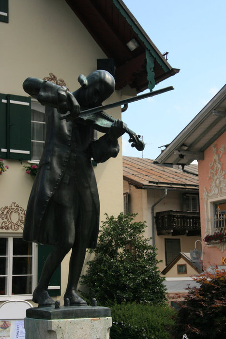 памятник Моцарту Санкт-Гильген, Австрия