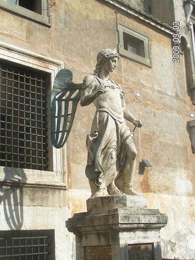 Ангел Рим, Италия