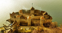 Шильонский замок — вид с эстакады автобана