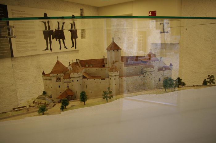 Шильонский замок - внешний вид - ч.III Монтрё, Швейцария