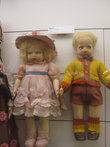 Милые куколки из музея игрушек