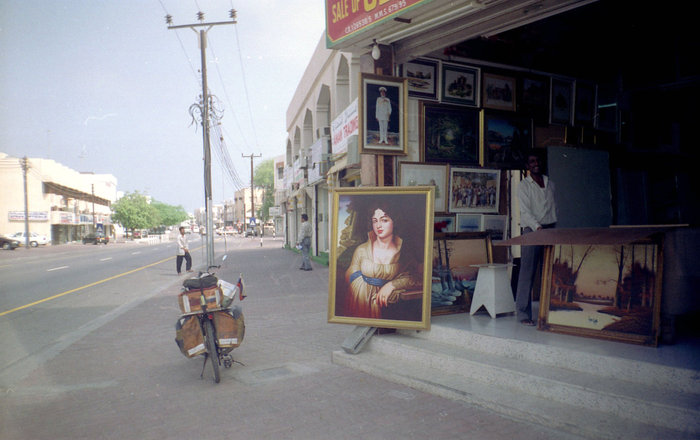 Арабы очень любят русскую живопись и русских женщин... Оман