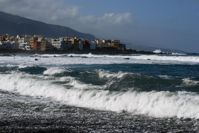 бушующий океан Остров Тенерифе, Испания